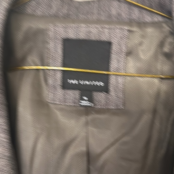 Limited jacket - Picture 2 of 6